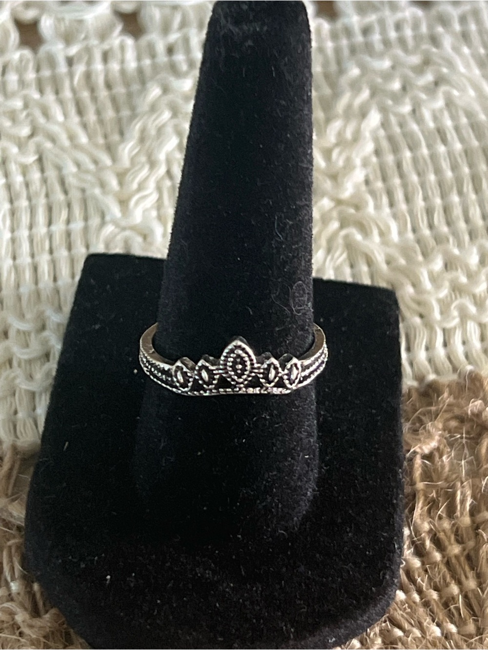 Fashion Tiara Ring in Silver size 7. 30p4